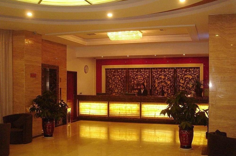 Greentree Inn- Linyi Bus Station Branch Kültér fotó